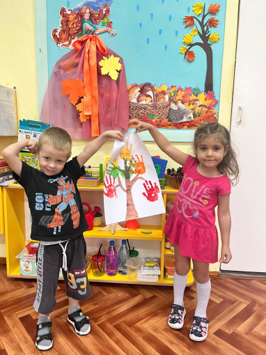 "Маленькие художники" "Маленькие художники".